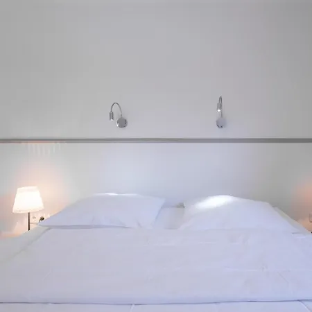 Luette Huus - 2 Apartment *