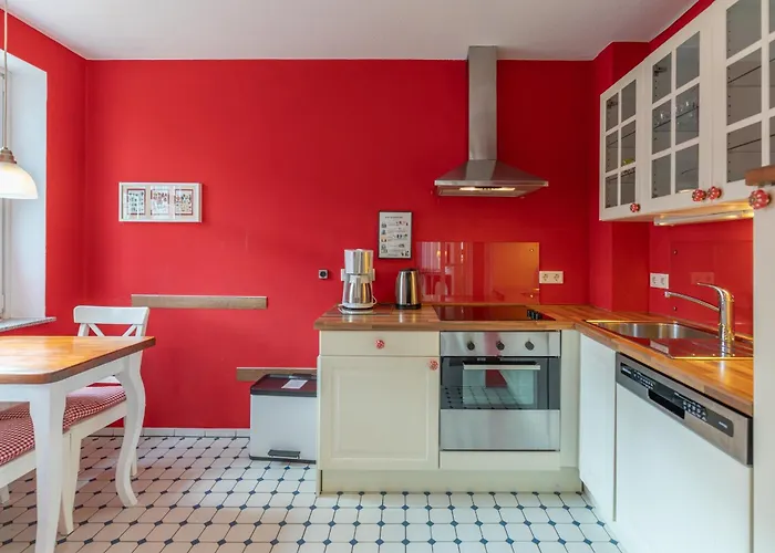 Luette Huus - 2 Lägenhet *